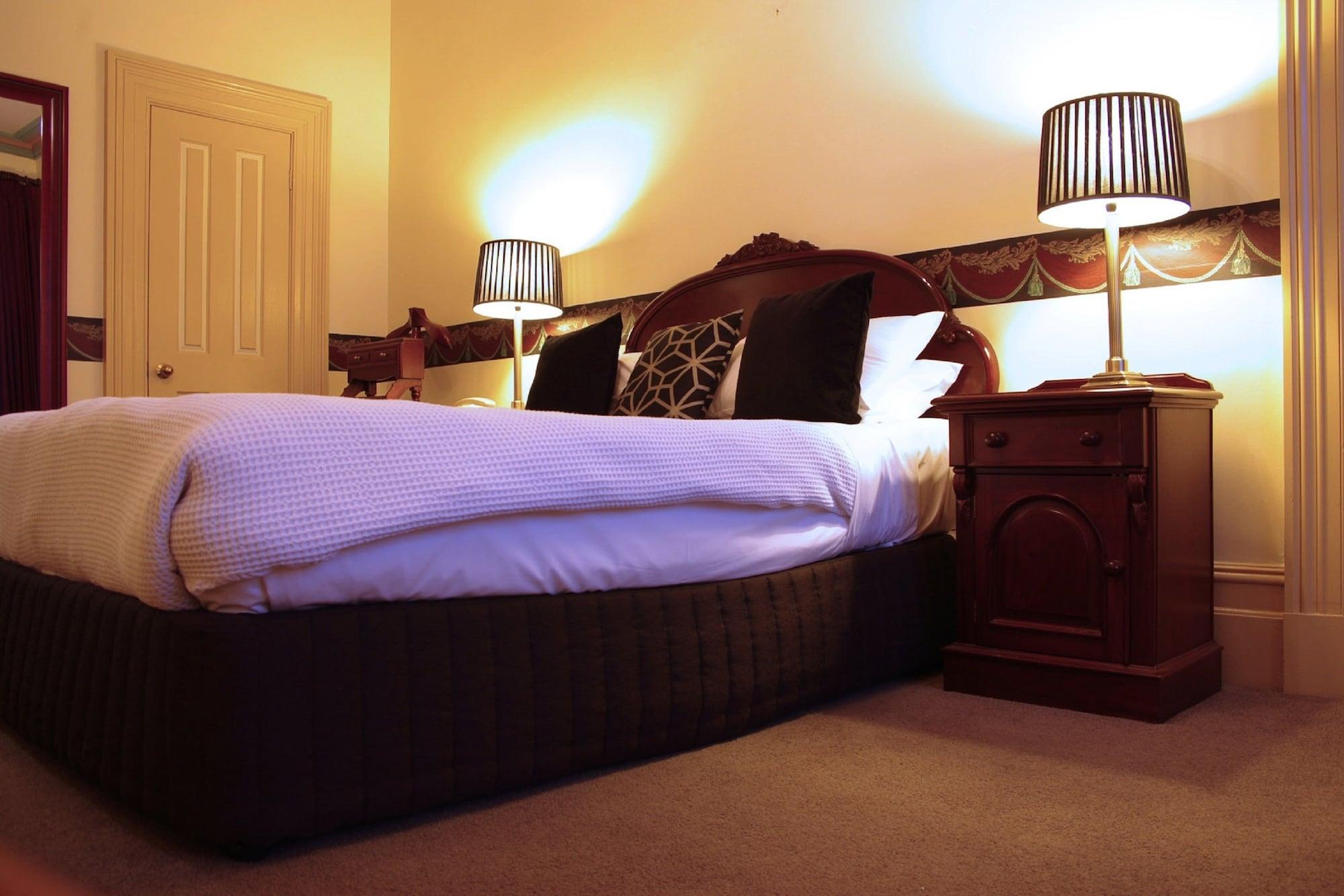 The Hotel Shamrock Bendigo Bagian luar foto
