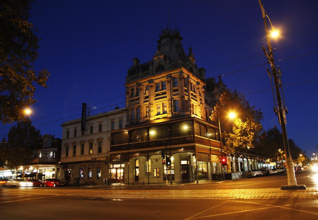 The Hotel Shamrock Bendigo Bagian luar foto