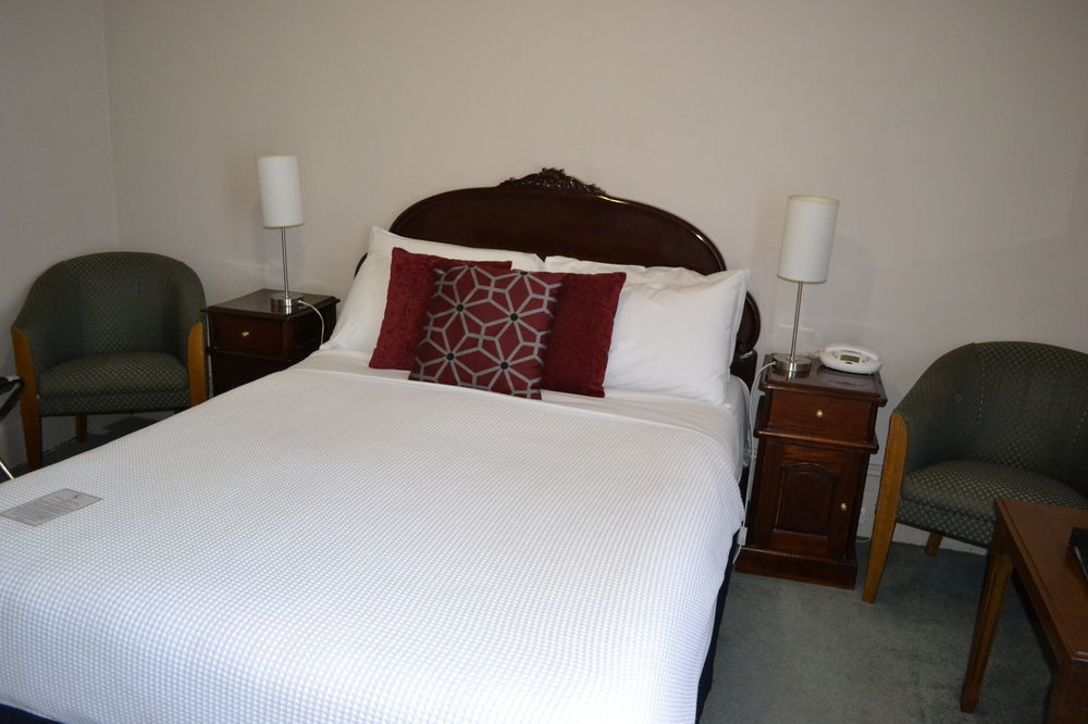 The Hotel Shamrock Bendigo Bagian luar foto